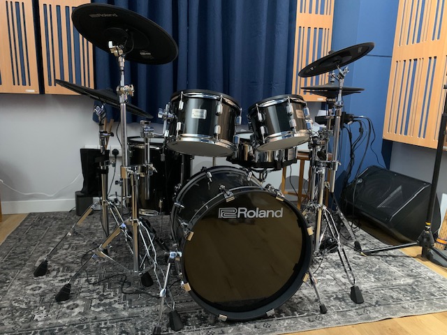 Tracking Room